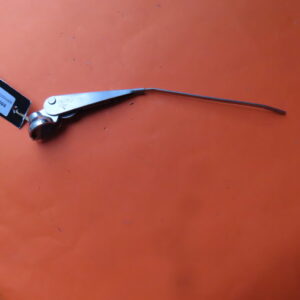 8500084A BRAZO LIMPIA PARABRISAS SEAT-850 (Precio Unidad)