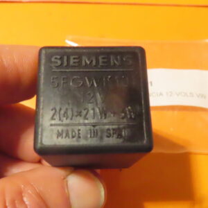 8505FGWK101 CAJA INTERMITENCIA 12-Vols  2(4)x21W+3W AUDI SEAT VOLKSWAGEN