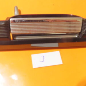 8507199NTI MANETAS MANECILLA PUERTA TRASERA IZQUIERDA SEAT-131 NEGRA y Pulsador CROMADO Con Una Junta