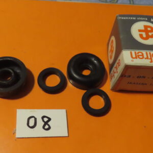 SEID3008 KIT GOMAS BOMBIN CILINDRO FRENO SEAT-1500 TRASERO 22mm Diametro