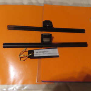 8501771SEAT124 JUEGO SEGUROS CRISTALES TRIANGULARES GIRATORIOS PUERTAS DELANTERAS SEAT-124 SEAT-1430