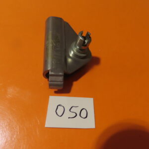 8504050 SEGURO CRISTAL TRIANGULAR GIRATORIO PUERTA DELANTERA DERECHA SEAT-124 SEAT-1430