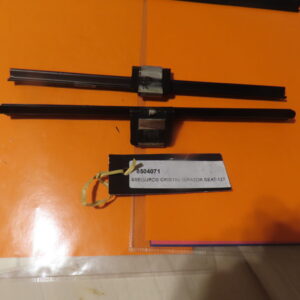 8504071 JUEGO SEGUROS CRISTALES TRIANGULARES GIRATORIOS PUERTAS DELANTERAS SEAT-127