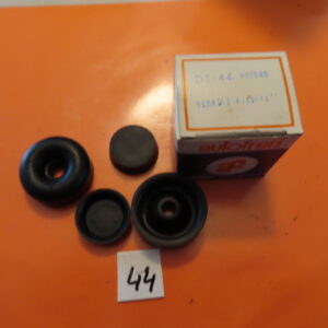 SEID3044 JUEGO GOMAS BOMBIN CILINDRO FRENO RENAULT-4 Delantero MORDAZAS  15/16" 23,81mm Tipo Plato