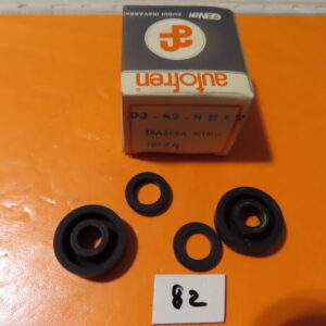 SEID3082 JUEGO GOMAS BOMBIN CILINDRO FRENO TRASERO  17,5mm SEAT-IBIZA MALAGA RITMO