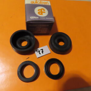 SEID3097 JUEGO GOMAS BOMBIN CILINDRO FRENO DELANTERO 31,75mm AVIA 3600 5000  EBRO L-60 L-80 Sistema BENDIX