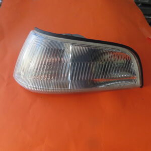 850LLC182 PILOTO DELANTERO IZQUIERDO ROVER-800  ‎712754059136  Con PORTALAMPARAS