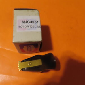 ANG3051 PIPA ROTOR DELCO DISTRIBUIDOR S.E.V. MARSCHAL CITROEN RENAULT Esta pieza es compatible con los siguientes modelos:  Renault 5 1.4 Alpine A5 (1972 - 1985) 68kW Renault 5 1.3 (1972 - 1985) 47kW Citroën GS  1.2 (1970 - 1986) 43kW Citroën CX I  2000 (1974 - 1985) 75kW