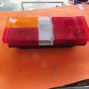 8501997 PILOTO TRASERO IZQUIERDO SEAT-131 2000 SOFIM Ultimo MODELO