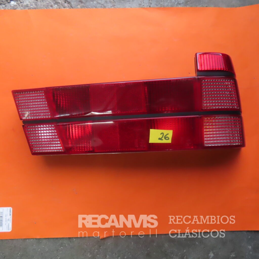 85062126 TULIPA PILOTO TRASERO DERECHO ALFA ROMEO-75 RESTYLING desde 1988 Con Antiniebla