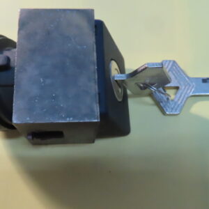 VAL252364 CERRADURA MALETERO RENAULT Super-5  7701032243
