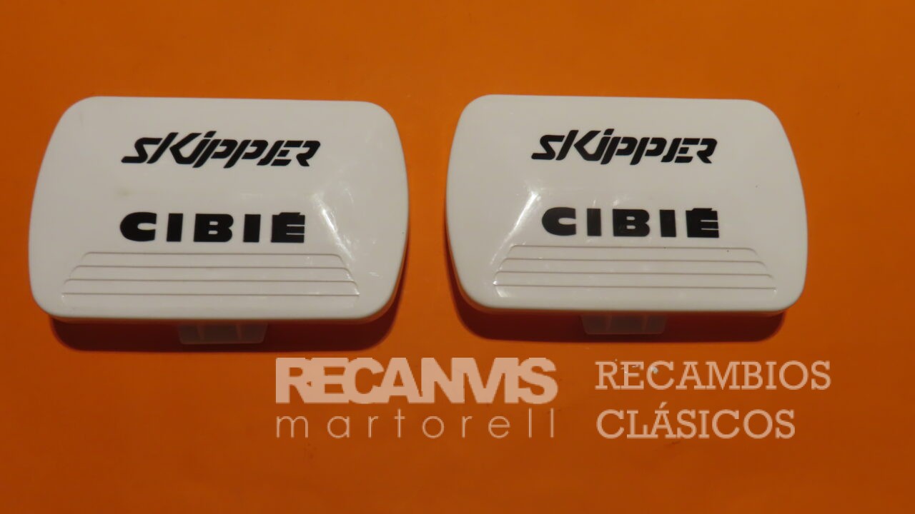 8507269 TAPAS FAROS CIBIE SKIPPJER 104mm x 185 Juego