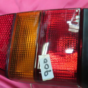 MAG08900 PILOTO TRASERO IZQUIERDO VOLKSWAGEN POLO Completo Con PORTALAMPARAS desde 9-1981 a 8-1990