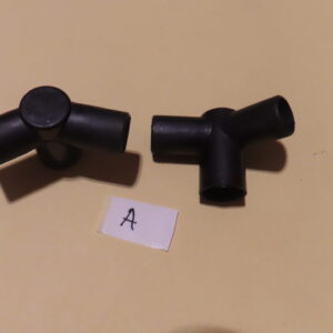 8505759A RACORD TUBO GASES DESVAPORIZADOR CARBURADOR RENAULT 3-Vias 14X14X16 (Precio Unidad) Curvado