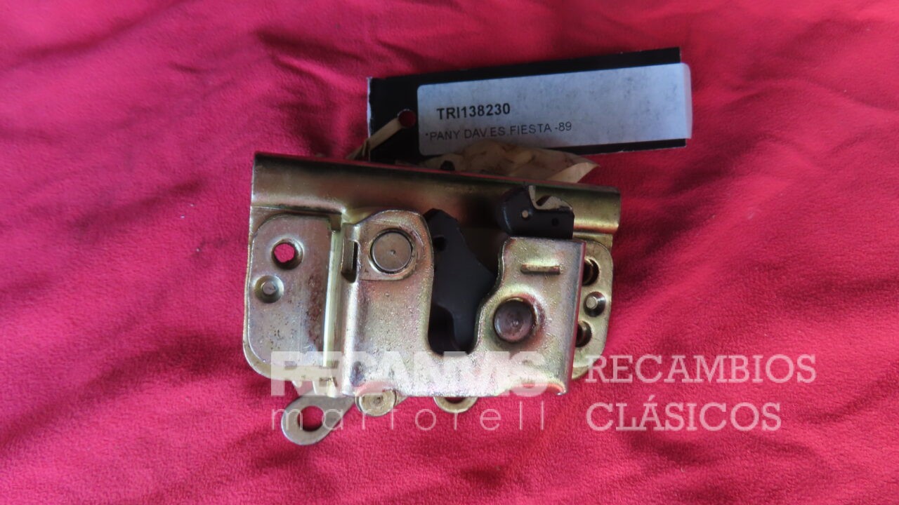 TRI138230 (3)