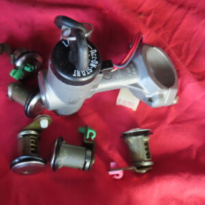 VAL252424C ANTIRROBO CLAUSOR NISSAN Primera D  A/TRANSPONDER desde 09/1990 a 09/1994 CPN BOMBILLOS DE PUERTAS